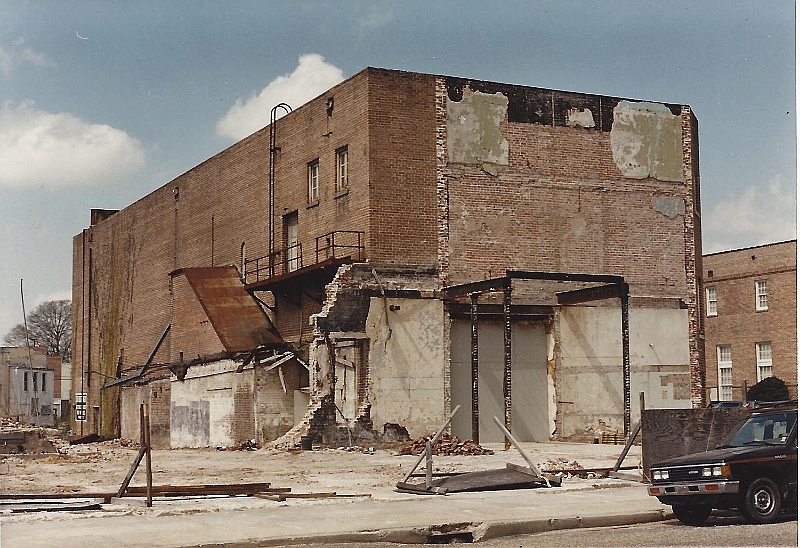 1988 Pinehurst Demolish.jpg